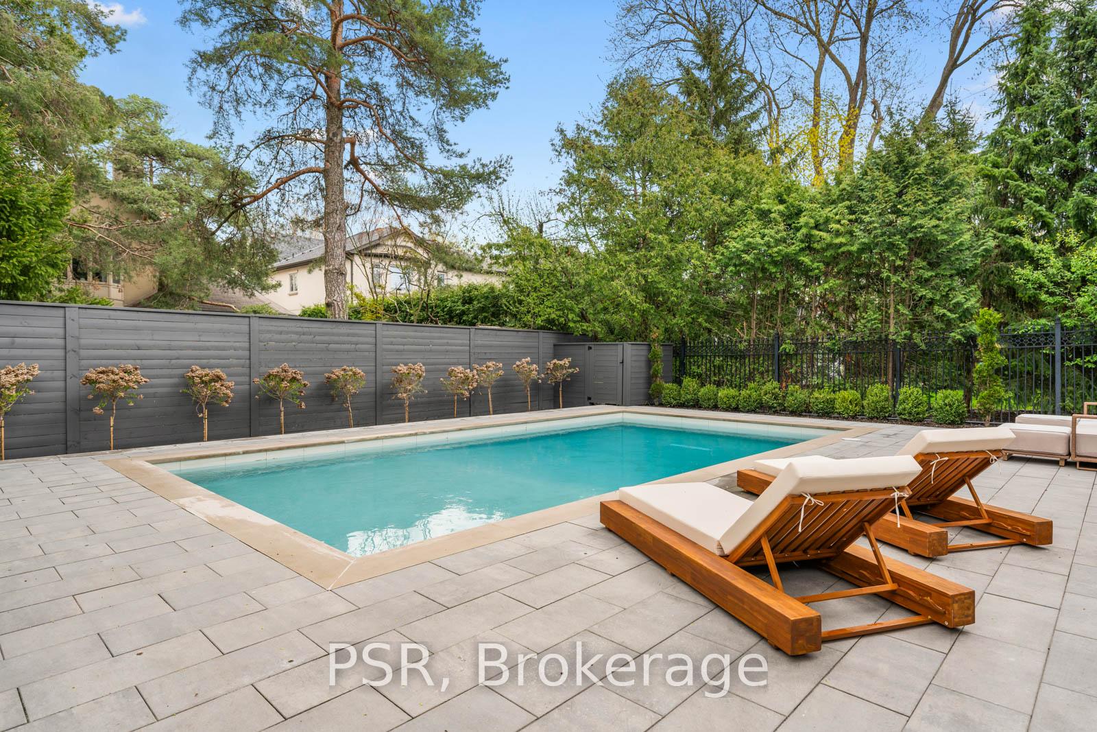 Photo 89 of 117 Yonge Boulevard, Toronto, Bedford Park-Nortown — HOMEH