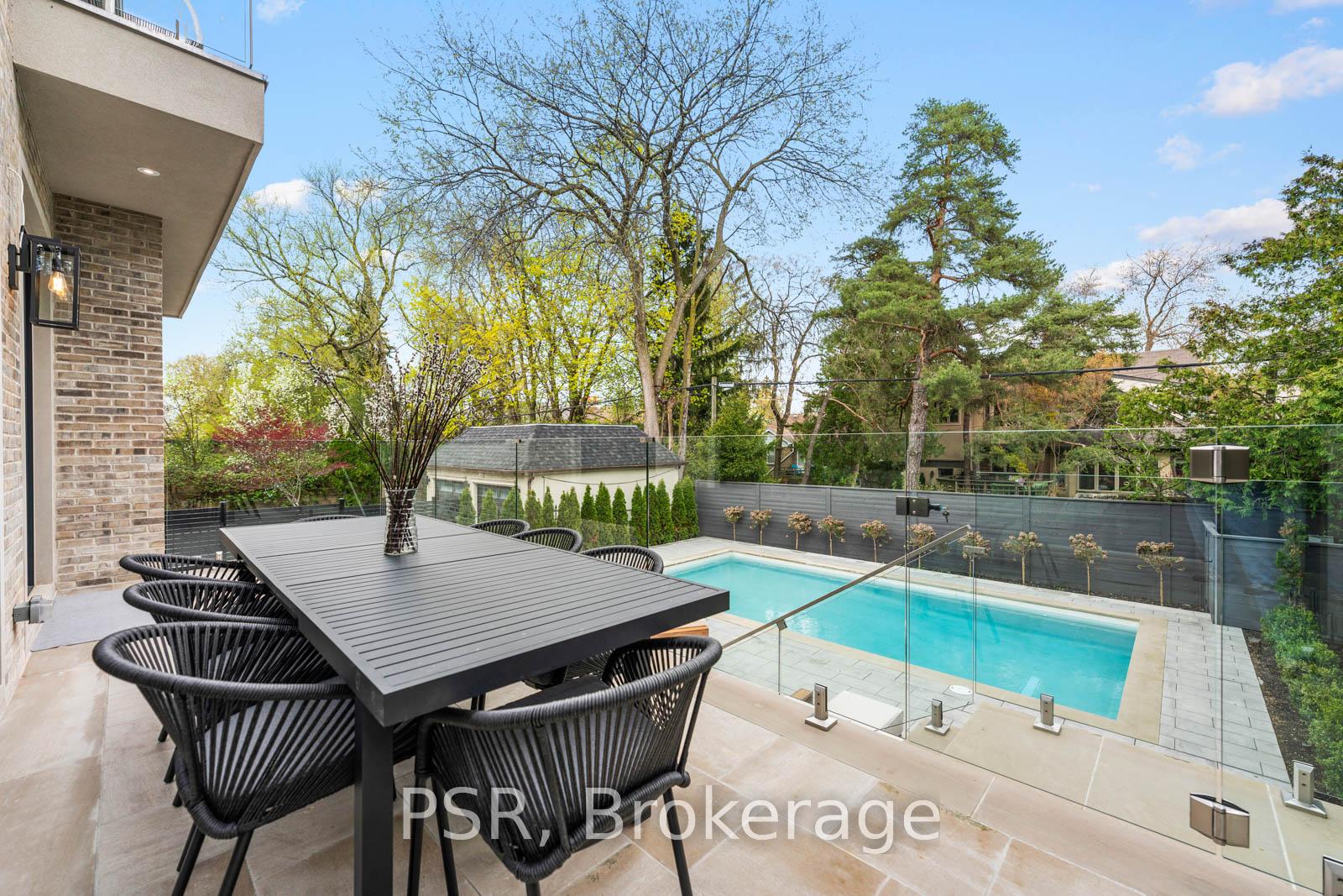 Photo 95 of 117 Yonge Boulevard, Toronto, Bedford Park-Nortown — HOMEH