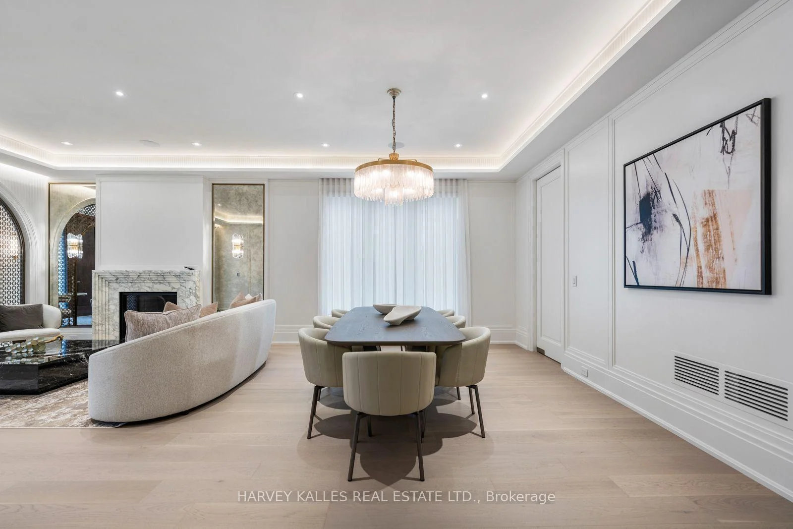 Photo 10 of 117 Yonge Boulevard, Toronto, Bedford Park-Nortown — HOMEH