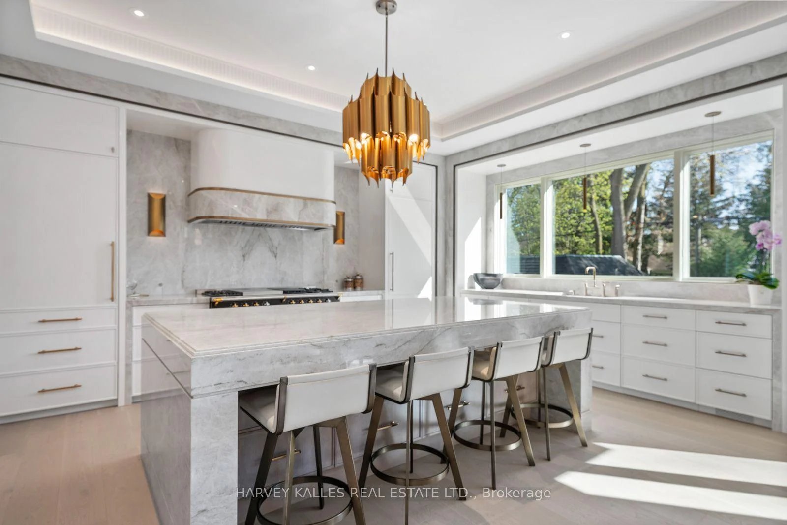 Photo 20 of 117 Yonge Boulevard, Toronto, Bedford Park-Nortown — HOMEH