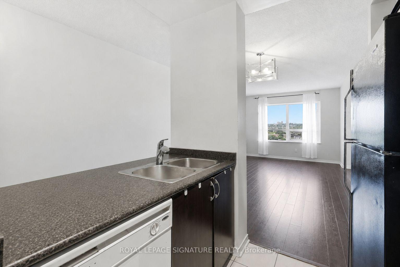Photo 15 of Unit 1319, 60 Heintzman Street, Toronto, Junction Area — HOMEH