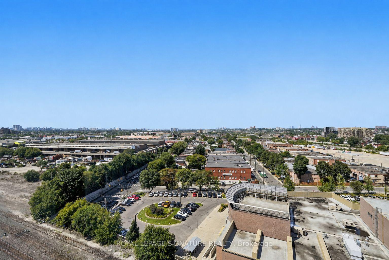 Photo 28 of Unit 1319, 60 Heintzman Street, Toronto, Junction Area — HOMEH