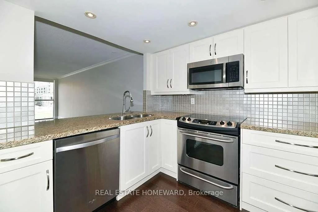 Photo 8 of Unit 402, 15 Maitland Place, Toronto, Cabbagetown-South St. James Town — HOMEH