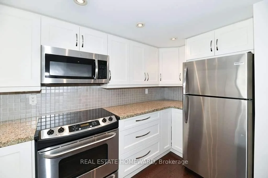 Photo 10 of Unit 402, 15 Maitland Place, Toronto, Cabbagetown-South St. James Town — HOMEH