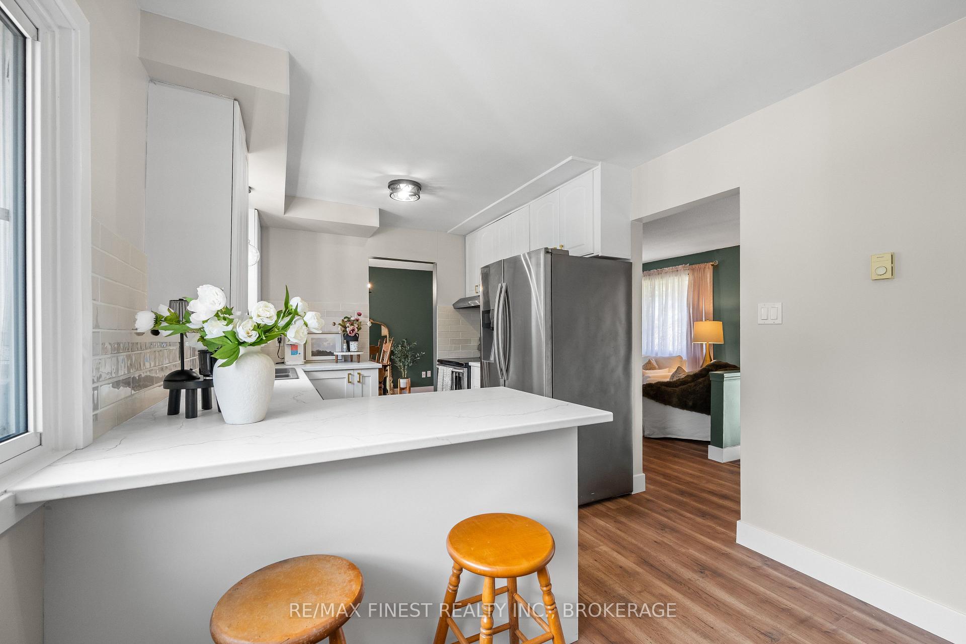 Photo 19 of 207 Meadow Crescent, Greater Napanee, Greater Napanee — HOMEH