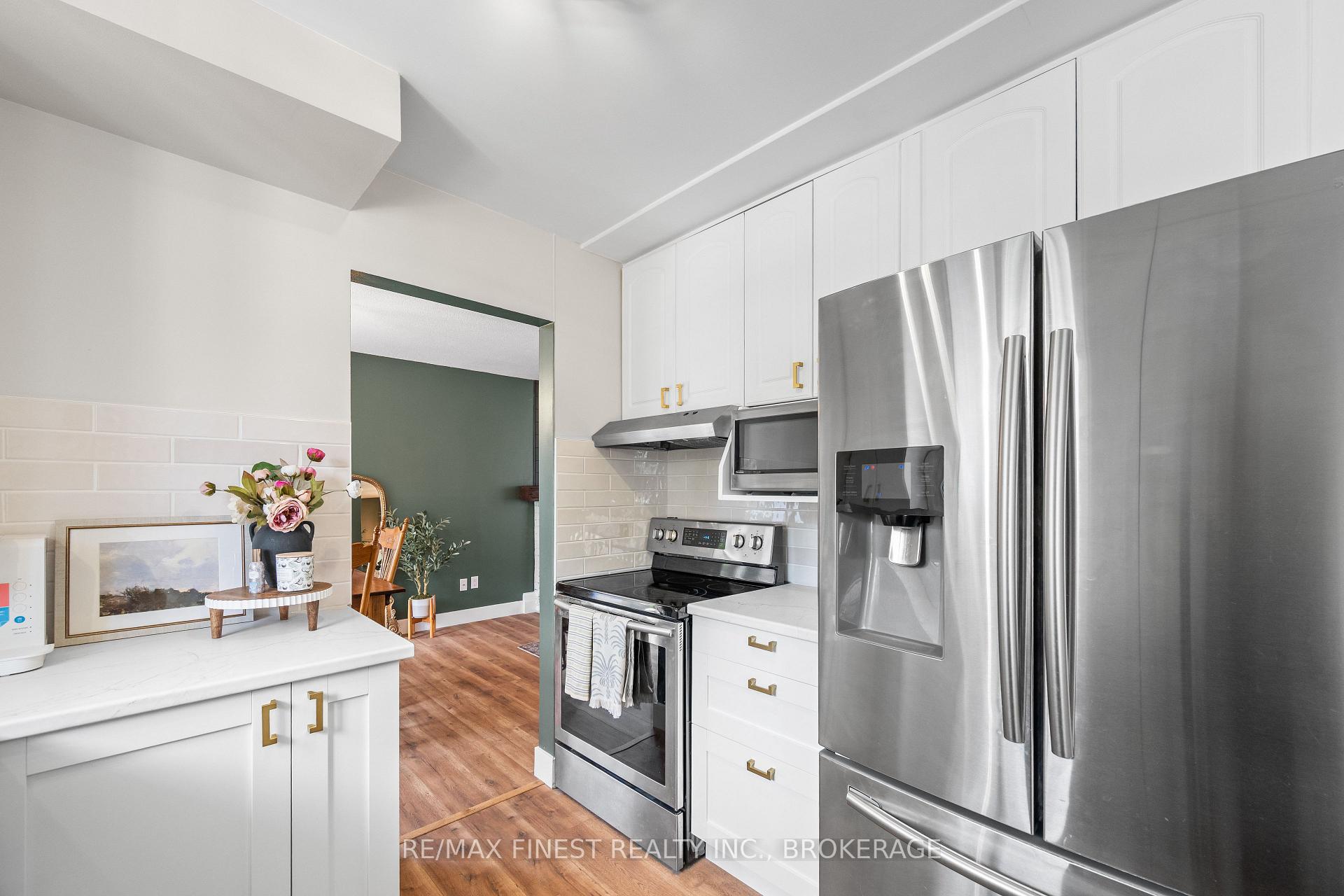 Photo 20 of 207 Meadow Crescent, Greater Napanee, Greater Napanee — HOMEH