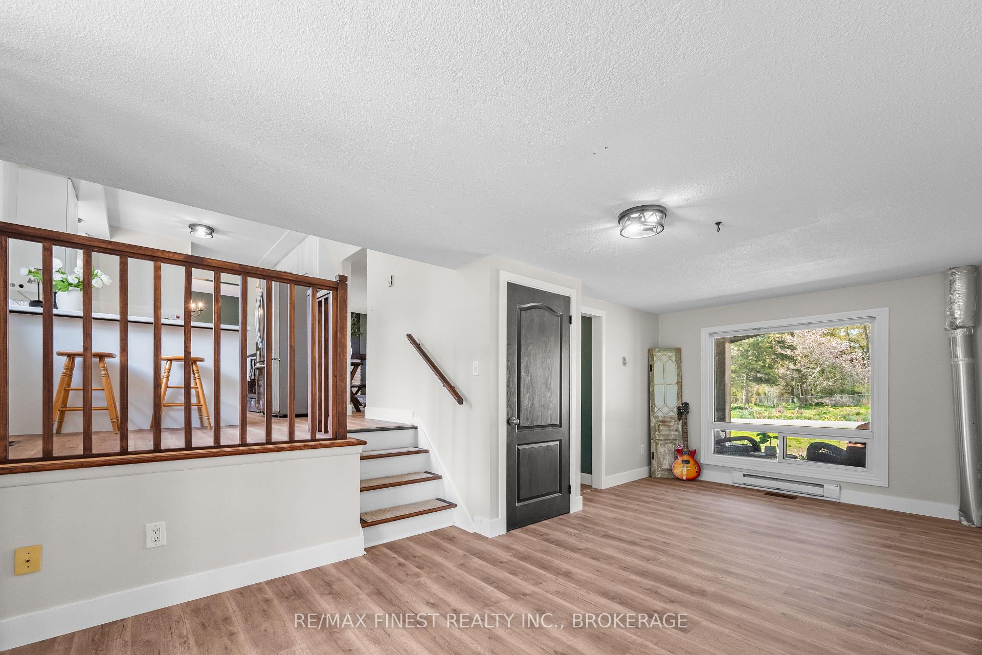 Photo 21 of 207 Meadow Crescent, Greater Napanee, Greater Napanee — HOMEH