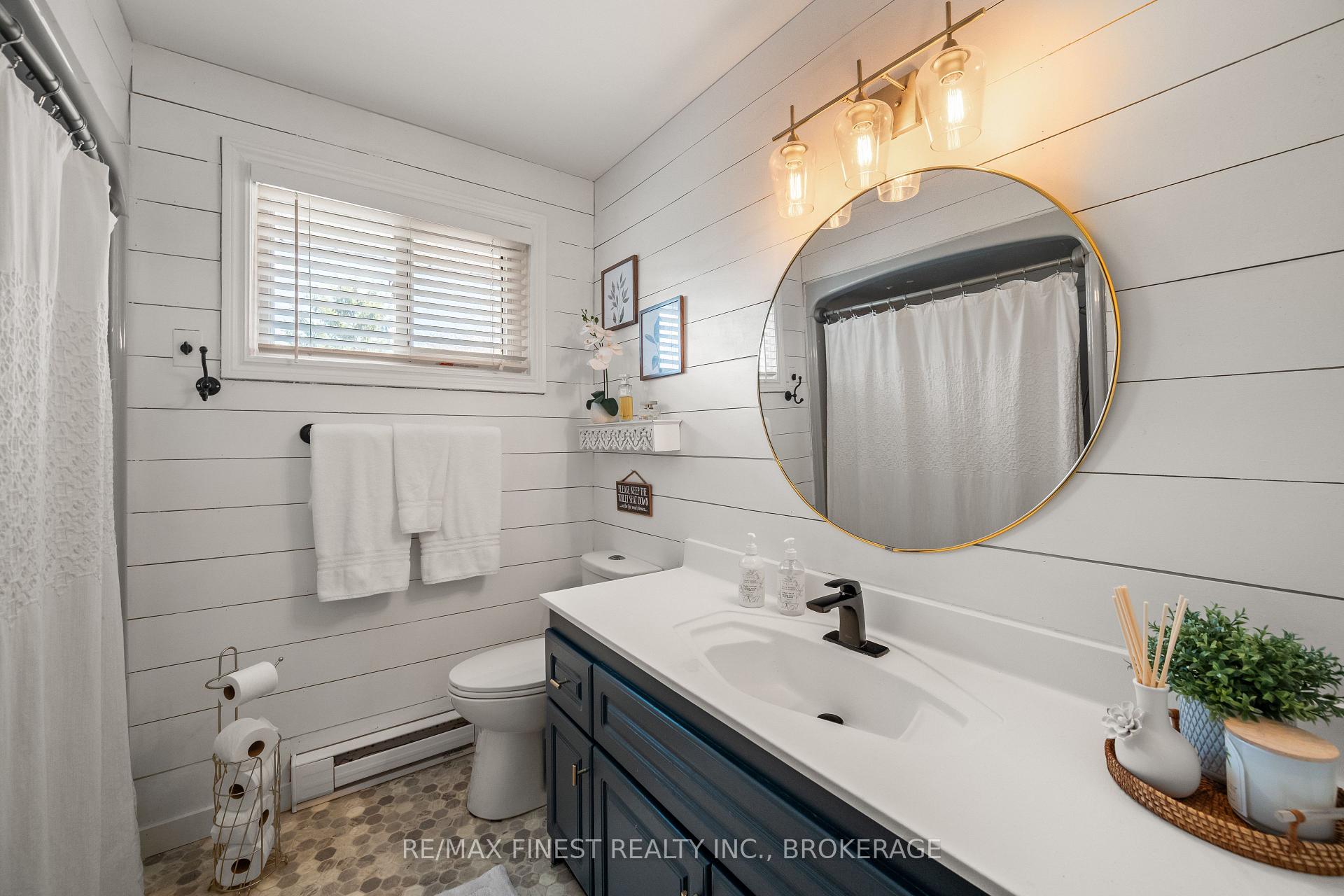 Photo 33 of 207 Meadow Crescent, Greater Napanee, Greater Napanee — HOMEH
