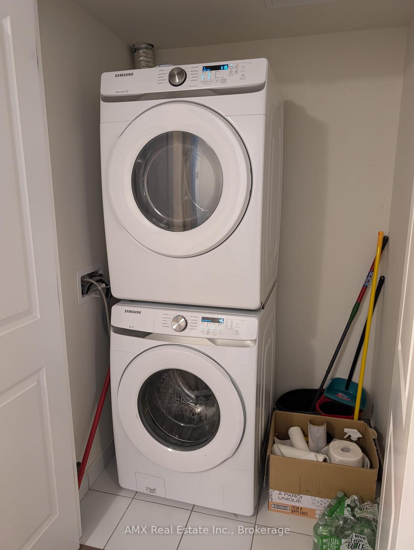 Photo 8 of Unit 1001, 50 Thomas Riley Road, Etobicoke, Islington-City Centre West — HOMEH