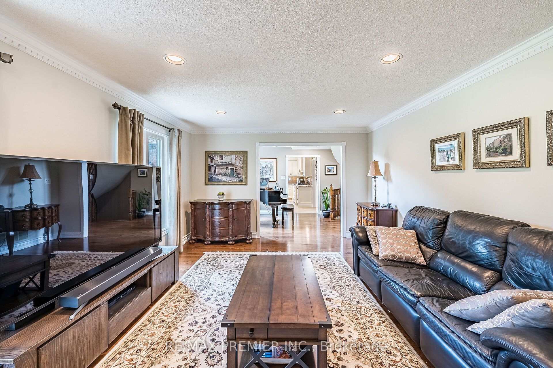 Photo 24 of 104 Cartwright Boulevard, Vaughan, East Woodbridge — HOMEH