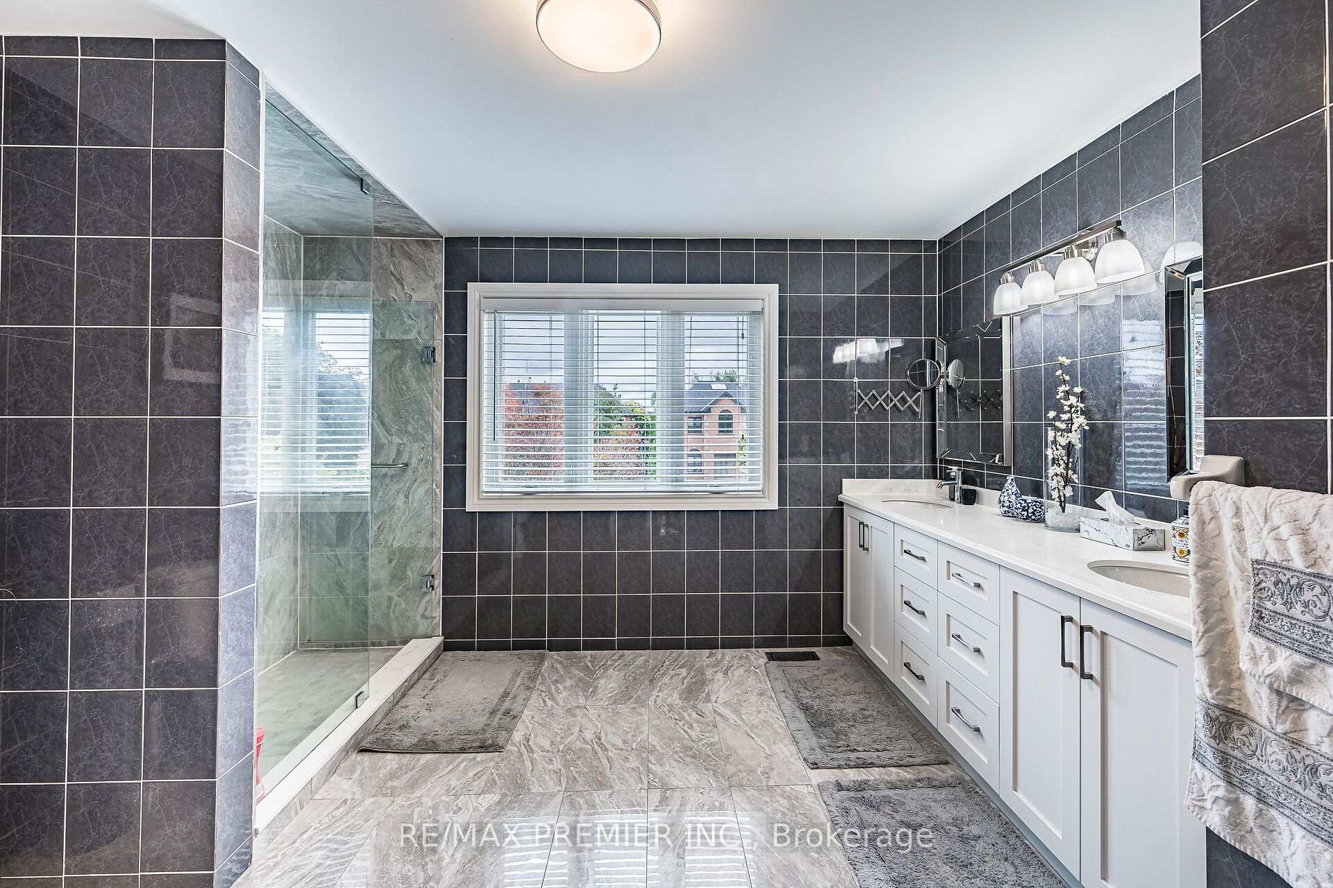 Photo 41 of 104 Cartwright Boulevard, Vaughan, East Woodbridge — HOMEH