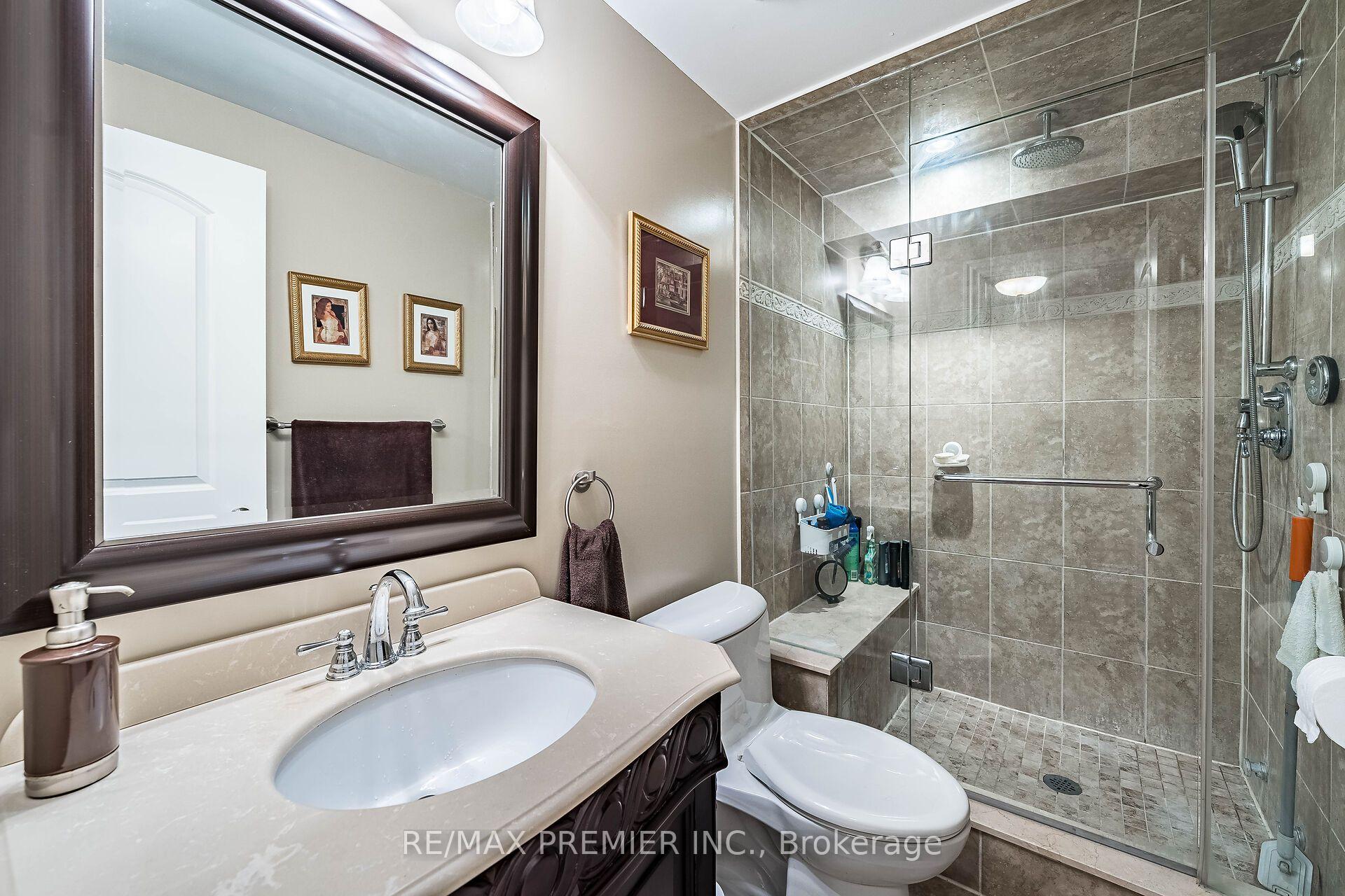 Photo 48 of 104 Cartwright Boulevard, Vaughan, East Woodbridge — HOMEH
