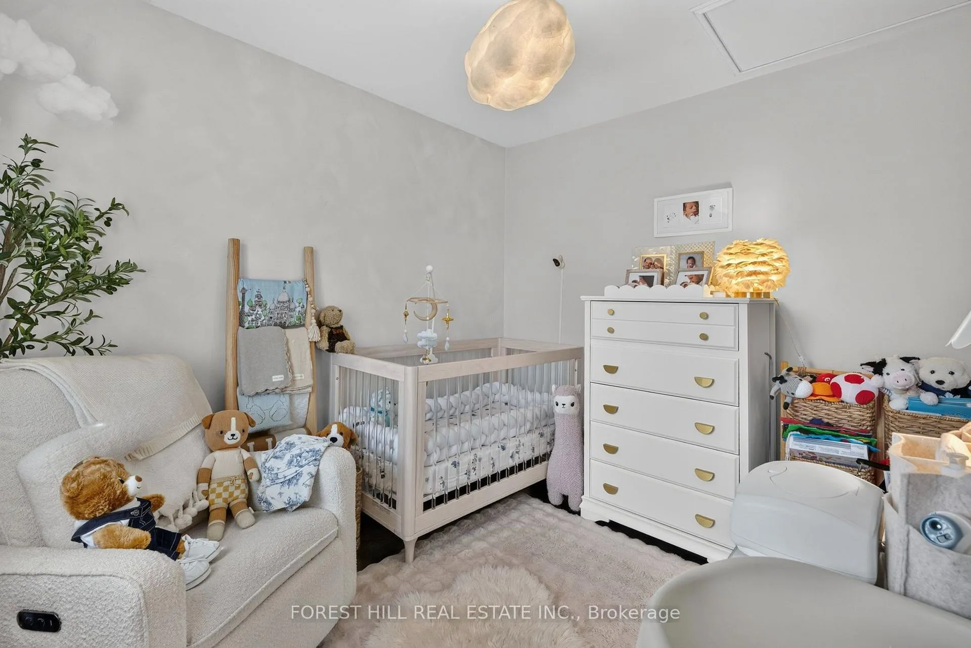 Photo 21 of 346 O'Connor Drive, Toronto, East York — HOMEH