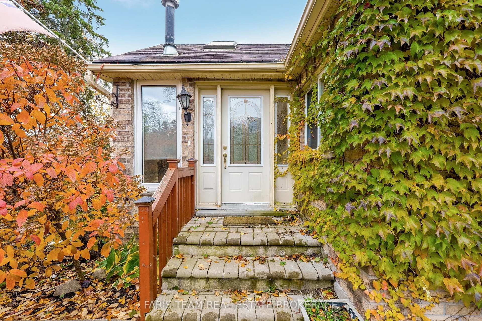 Photo 3 of 2790 Purvis Street, Innisfil, Rural Innisfil — HOMEH