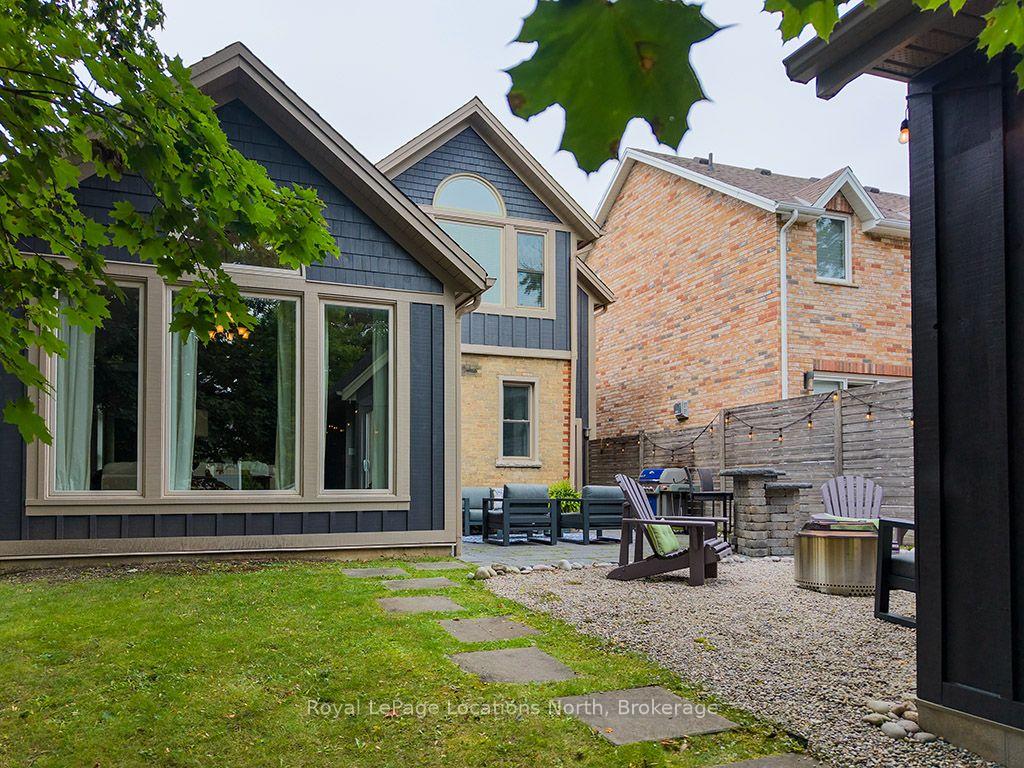 Photo 32 of 97 Bruce Street S, Blue Mountains — HOMEH