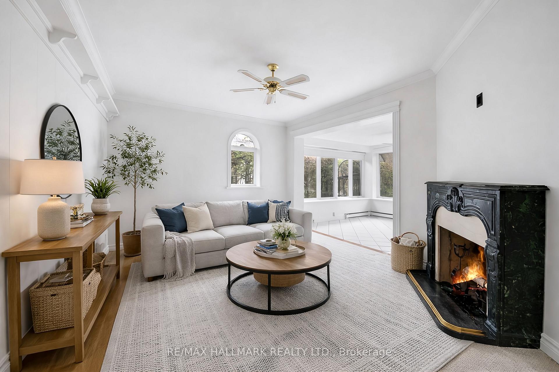 Photo 17 of 154 Valley Road, North York, Bridle Path-Sunnybrook-York Mills — HOMEH