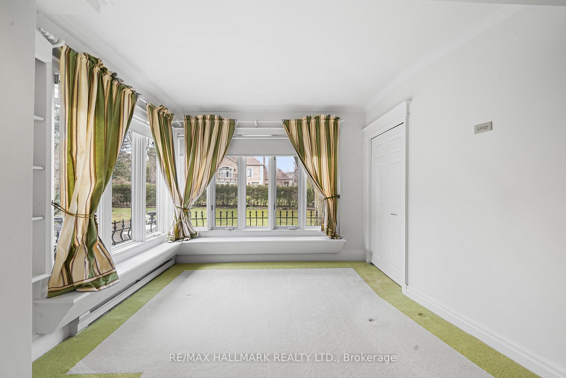 Photo 26 of 154 Valley Road, North York, Bridle Path-Sunnybrook-York Mills — HOMEH