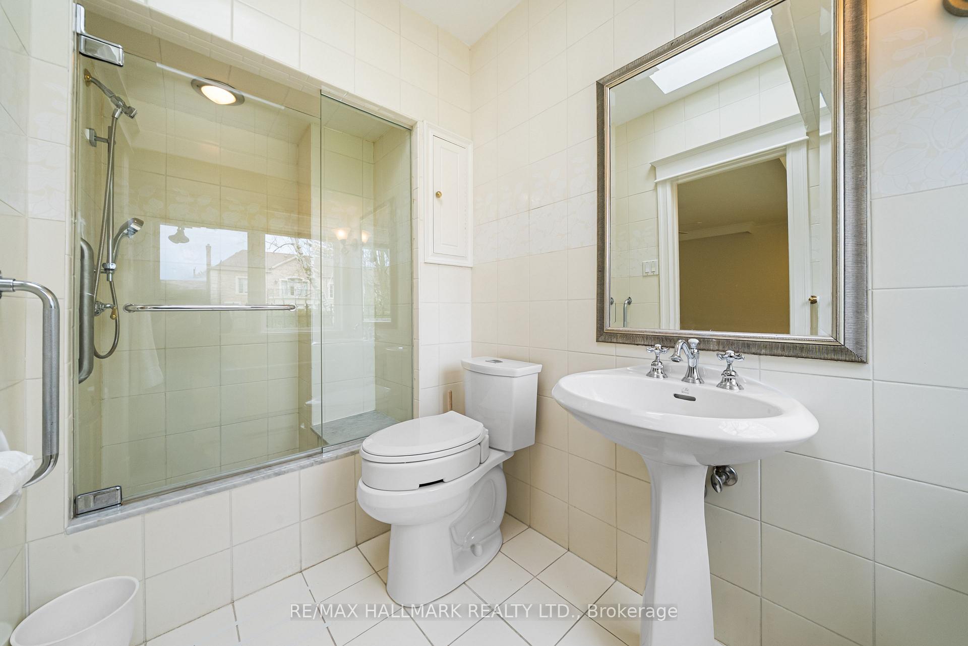Photo 28 of 154 Valley Road, North York, Bridle Path-Sunnybrook-York Mills — HOMEH
