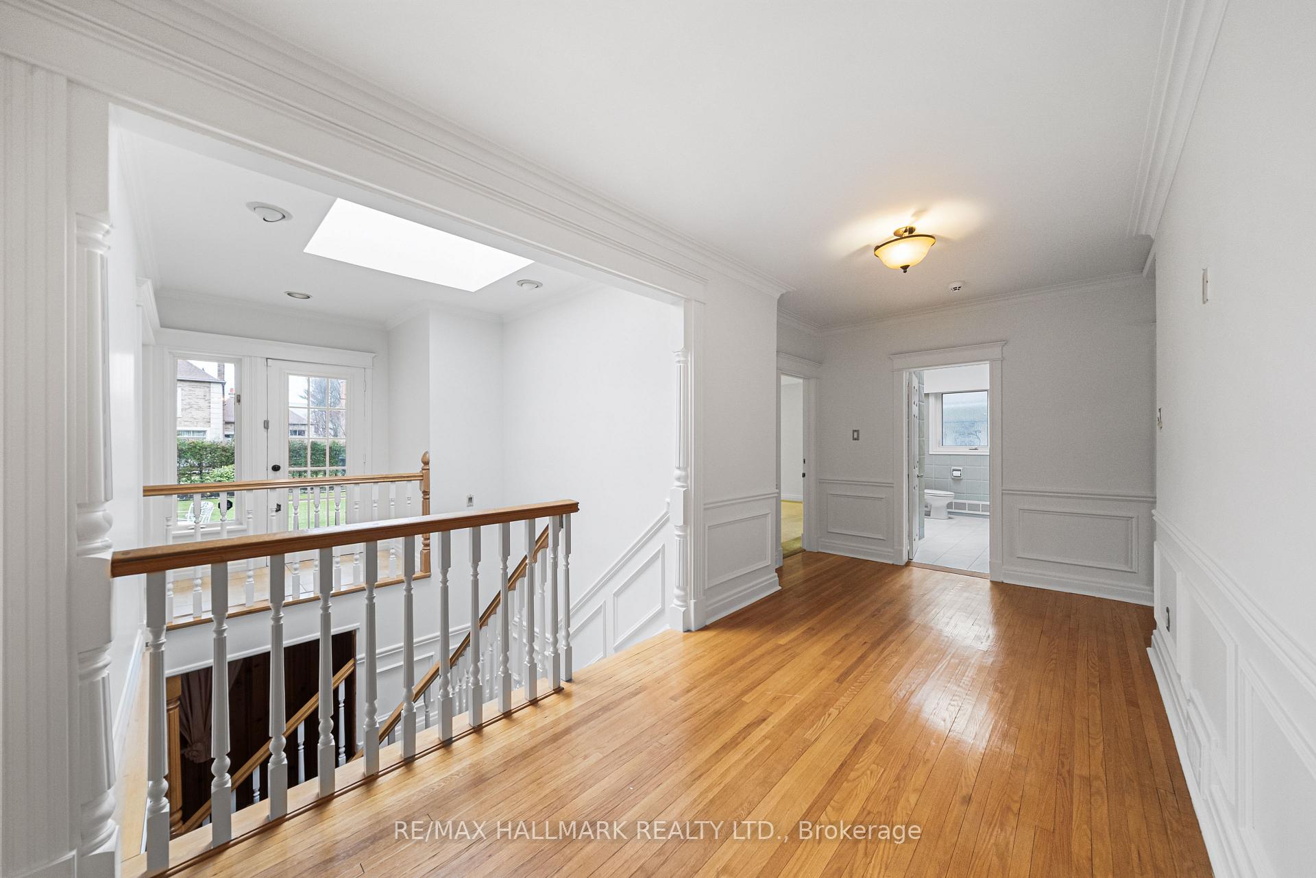 Photo 36 of 154 Valley Road, North York, Bridle Path-Sunnybrook-York Mills — HOMEH