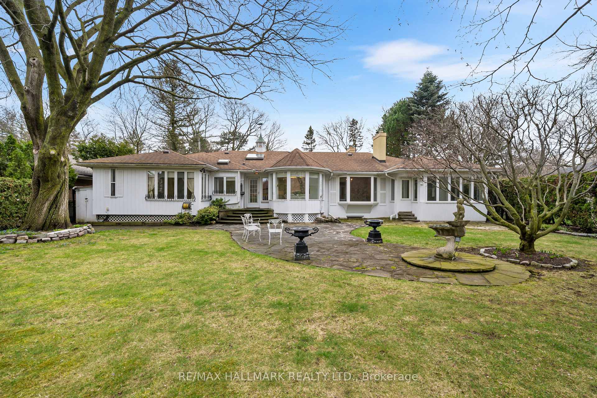 Photo 43 of 154 Valley Road, North York, Bridle Path-Sunnybrook-York Mills — HOMEH