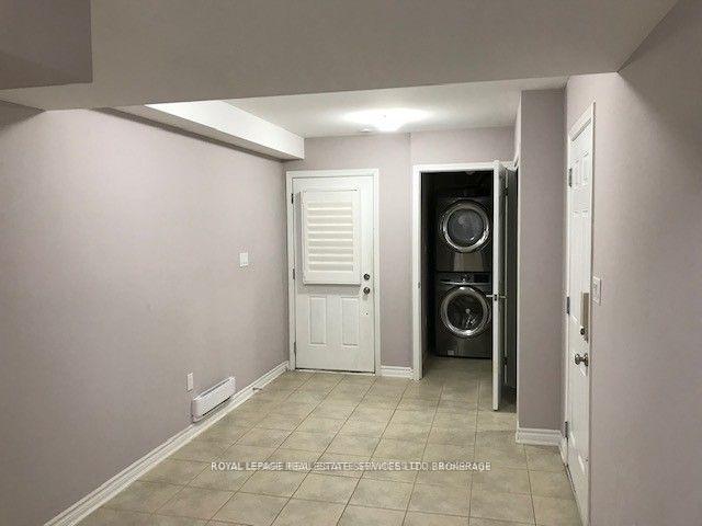 Photo 3 of 1625 Gainer Crescent, Milton, Clarke — HOMEH
