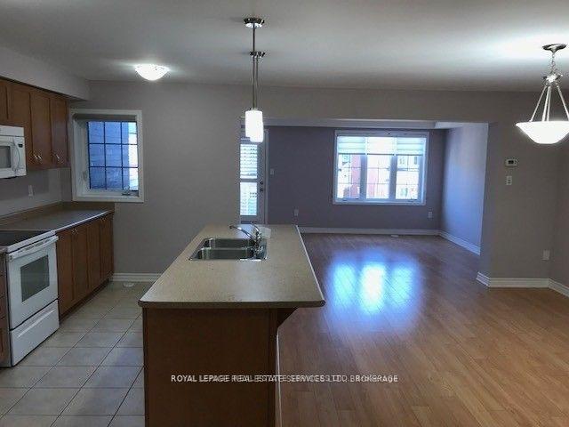 Photo 9 of 1625 Gainer Crescent, Milton, Clarke — HOMEH