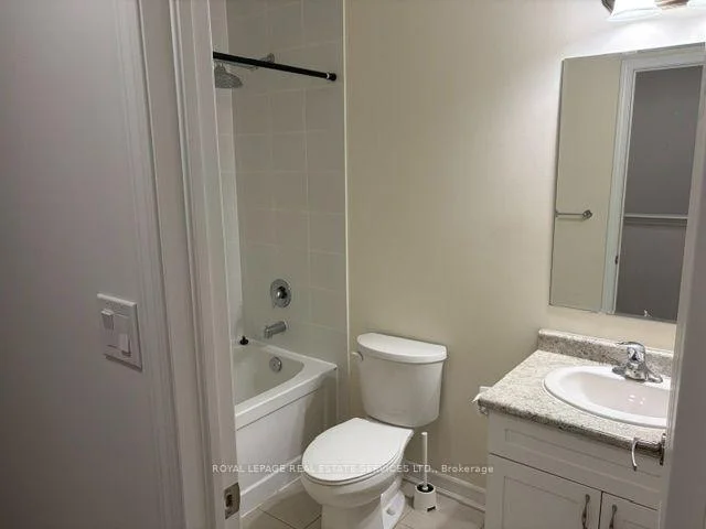 Photo 10 of 1625 Gainer Crescent, Milton, Clarke — HOMEH