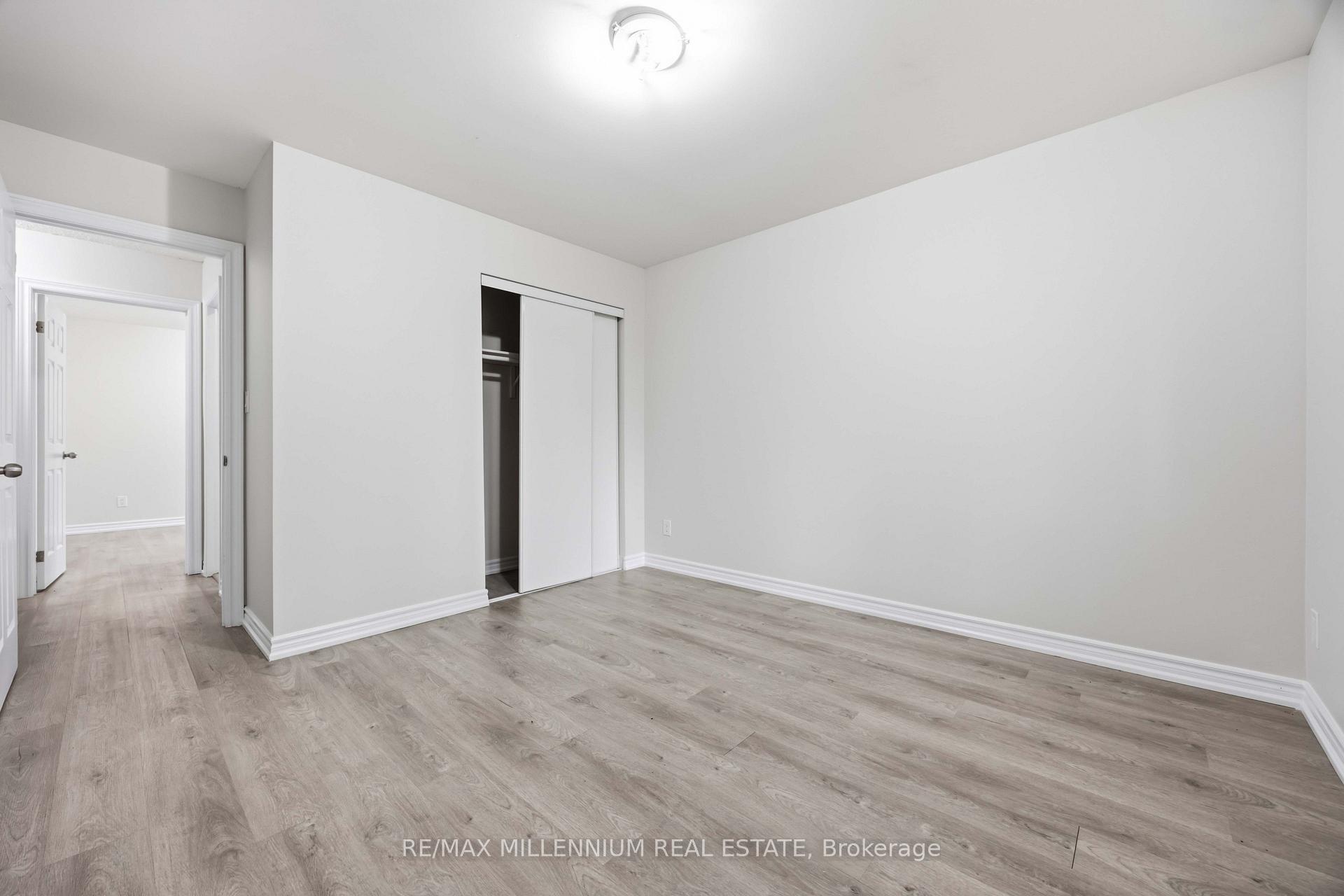 Photo 16 of 867 Wellington Street, Sarnia — HOMEH