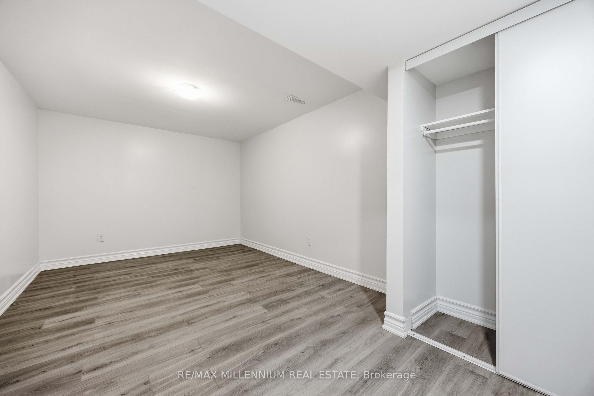 Photo 25 of 867 Wellington Street, Sarnia — HOMEH
