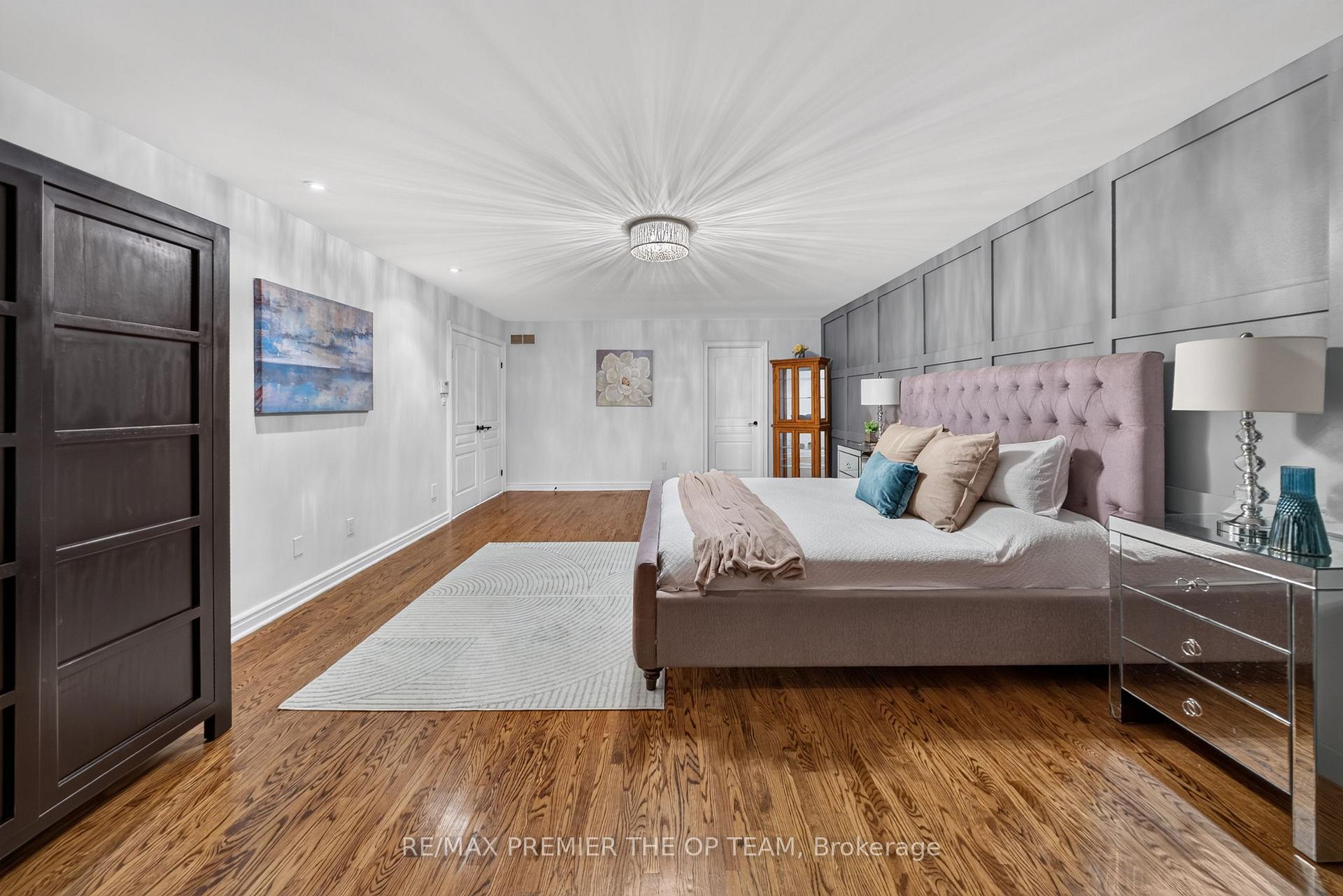 Photo 16 of 155 Dianawood Ridge, Vaughan, East Woodbridge — HOMEH