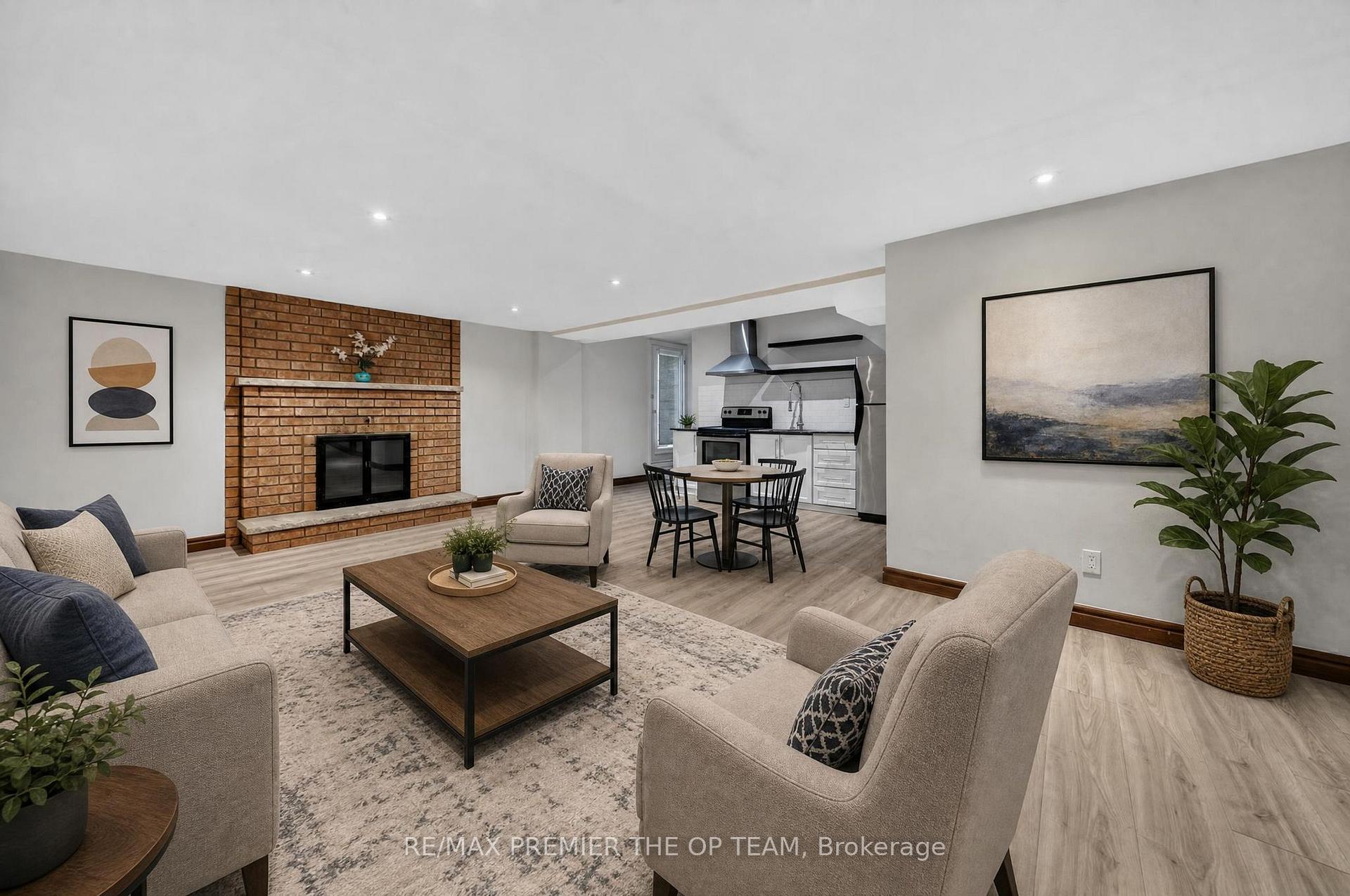Photo 29 of 155 Dianawood Ridge, Vaughan, East Woodbridge — HOMEH