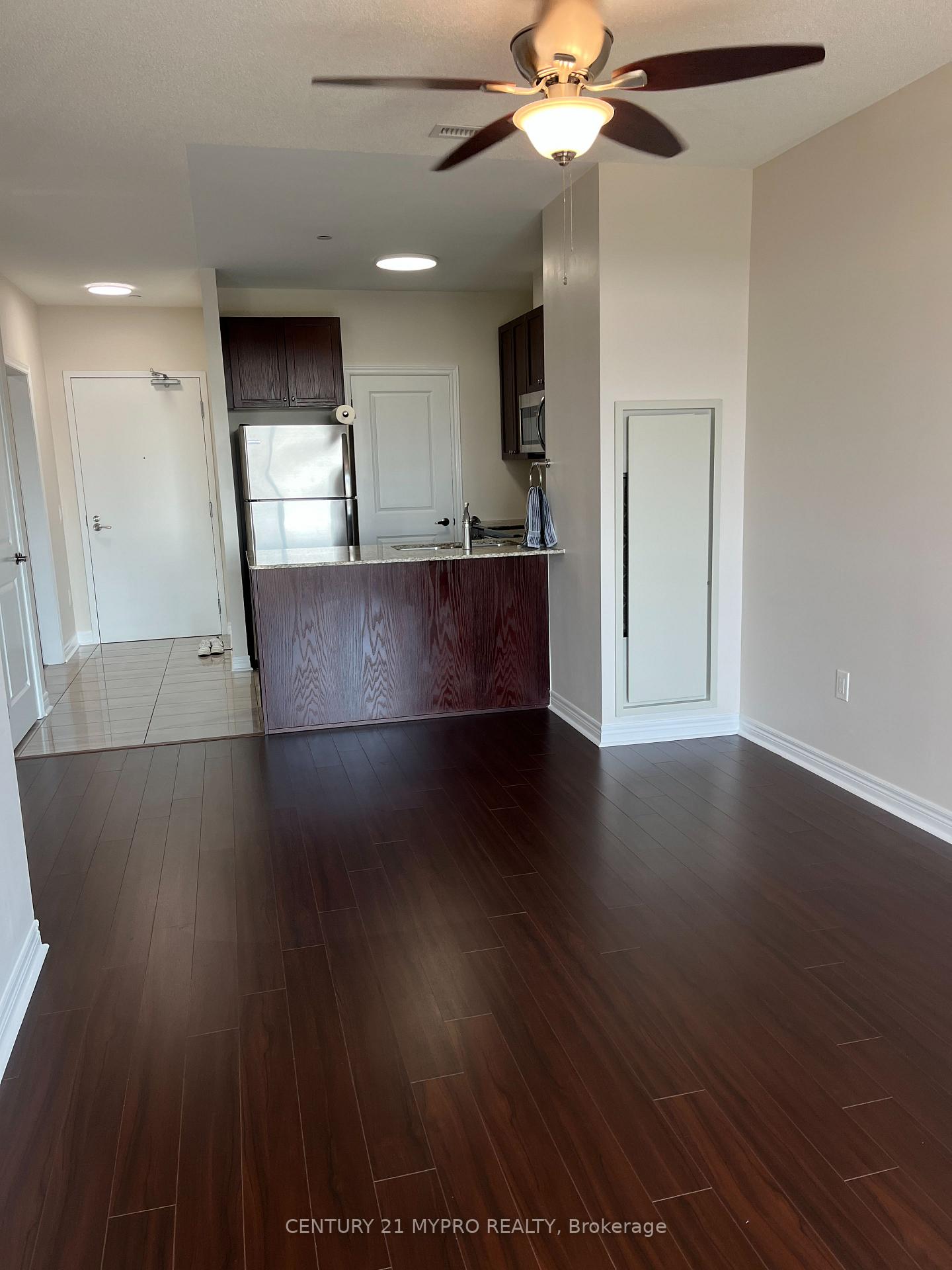 Photo 4 of Unit 512, 7325 Markham Road, Markham, Cedarwood — HOMEH