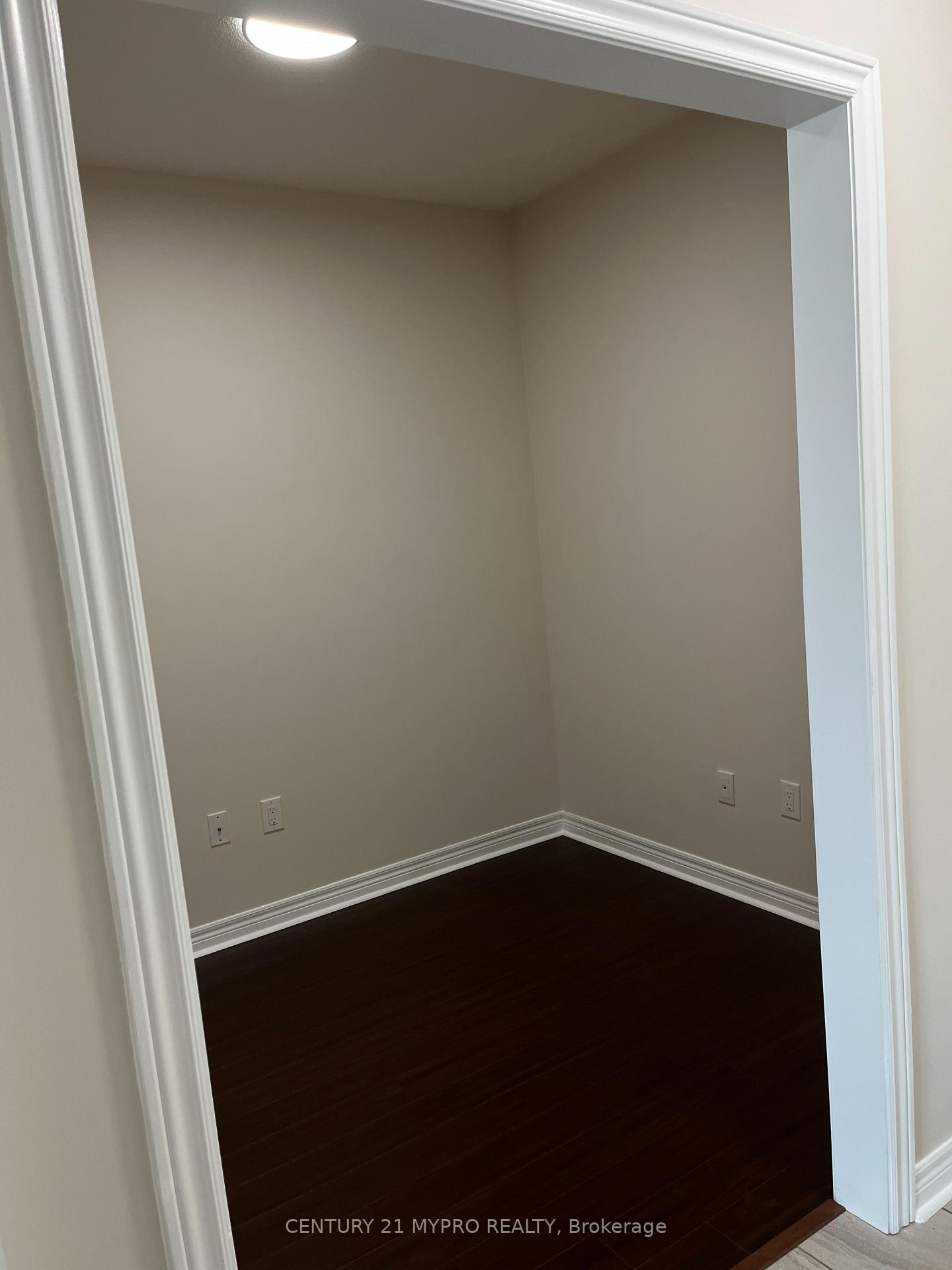 Photo 6 of Unit 512, 7325 Markham Road, Markham, Cedarwood — HOMEH