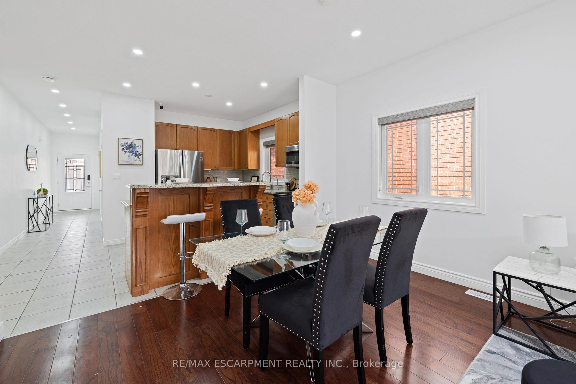 Photo 13 of 39 McKibbon Avenue, Hamilton, Rural Glanbrook — HOMEH