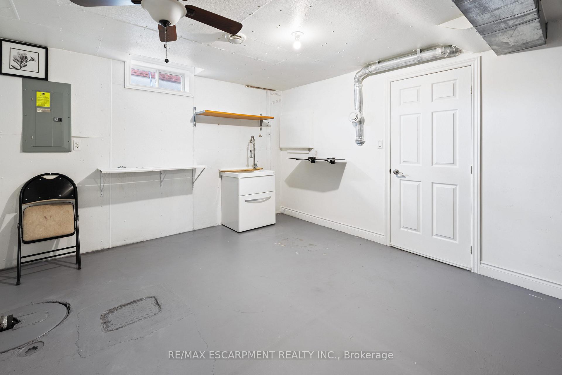 Photo 29 of 39 McKibbon Avenue, Hamilton, Rural Glanbrook — HOMEH