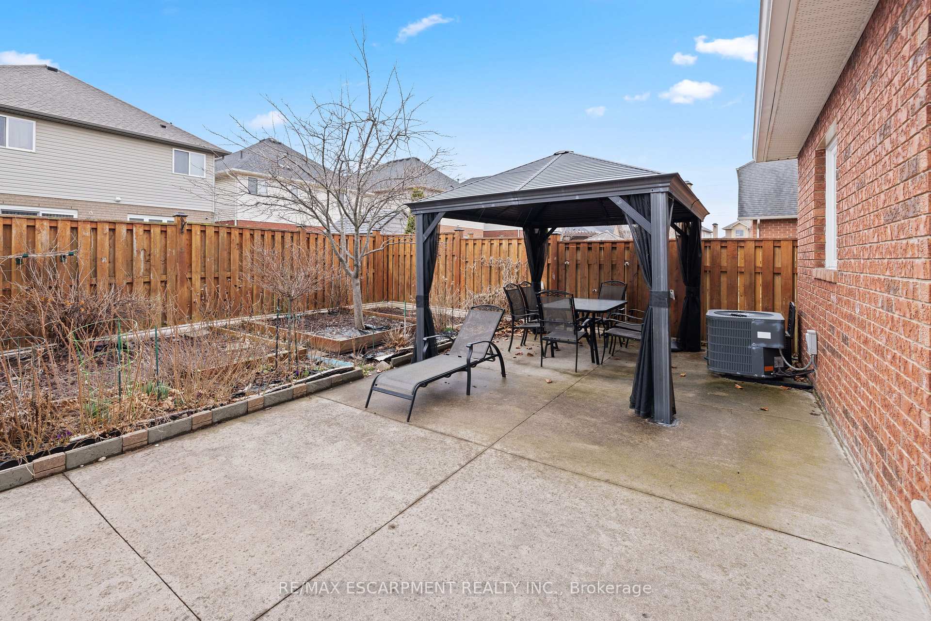 Photo 30 of 39 McKibbon Avenue, Hamilton, Rural Glanbrook — HOMEH