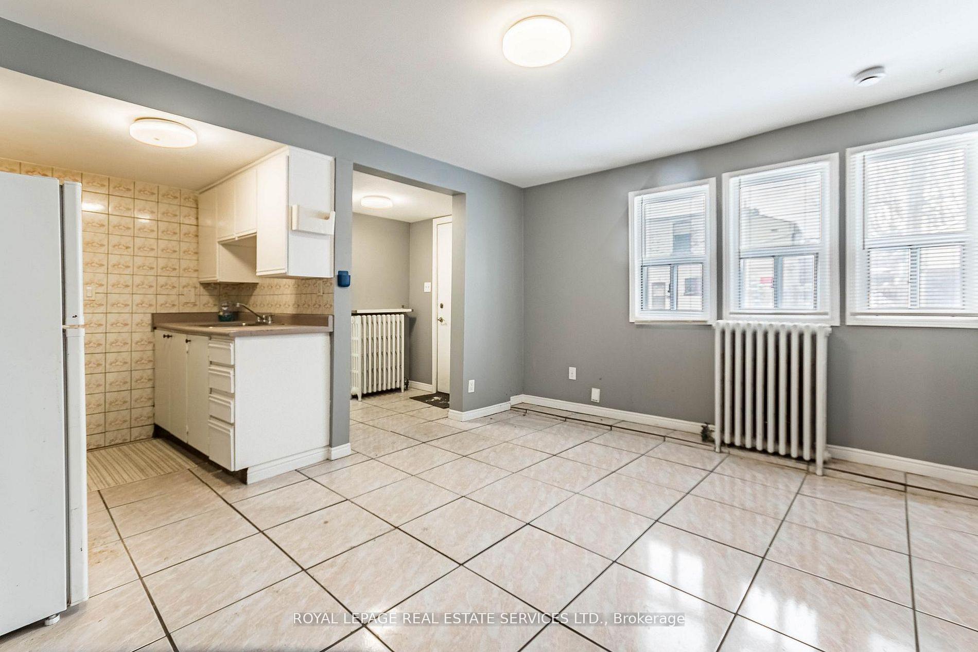 Photo 16 of 1160 Dufferin Street, Toronto, Dovercourt-Wallace Emerson-Junction — HOMEH