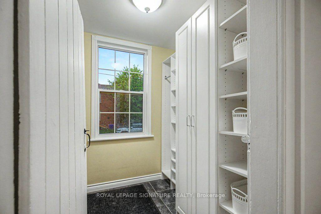 Photo 14 of 311 Byron Street N, Whitby, Downtown Whitby — HOMEH