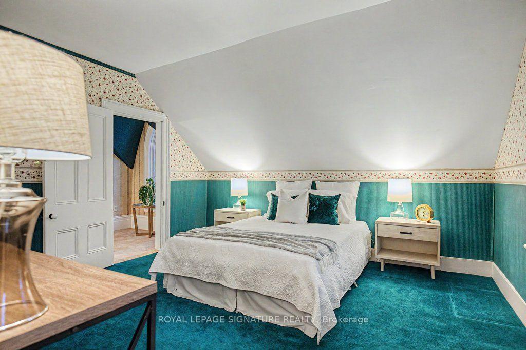 Photo 17 of 311 Byron Street N, Whitby, Downtown Whitby — HOMEH