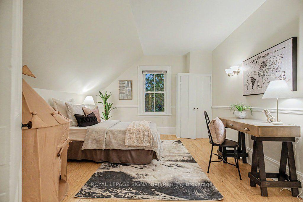 Photo 19 of 311 Byron Street N, Whitby, Downtown Whitby — HOMEH