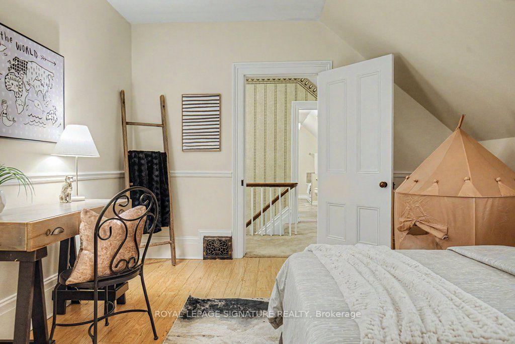 Photo 20 of 311 Byron Street N, Whitby, Downtown Whitby — HOMEH