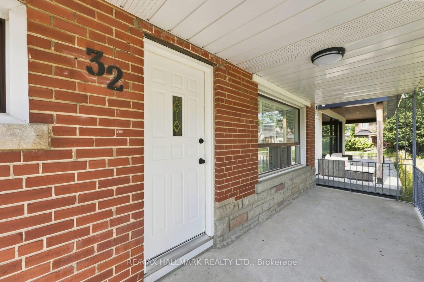 Photo 2 of 32 Denvale Road, Toronto, O'Connor-Parkview — HOMEH