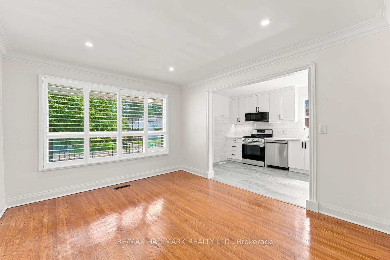 Photo 10 of 32 Denvale Road, Toronto, O'Connor-Parkview — HOMEH