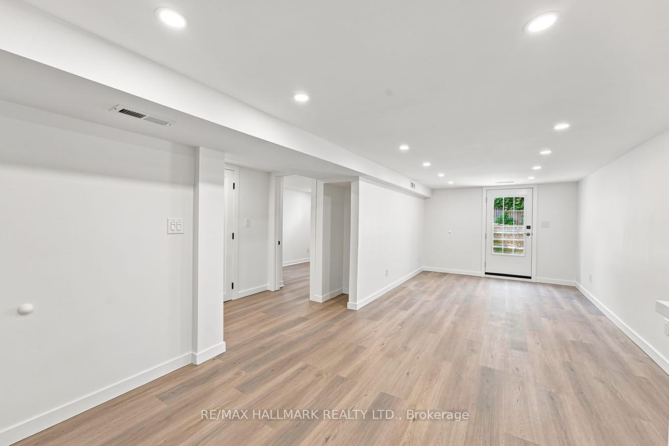 Photo 19 of 32 Denvale Road, Toronto, O'Connor-Parkview — HOMEH