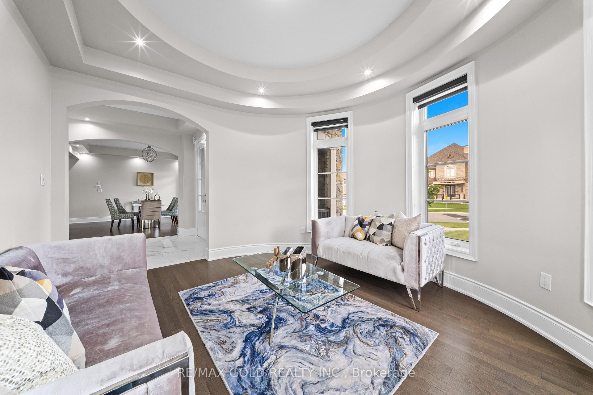 Photo 5 of 54 Gordon Randle Drive, Brampton, Toronto Gore Rural Estate — HOMEH