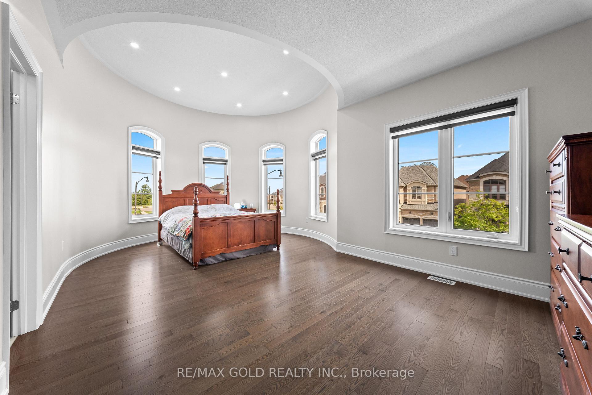 Photo 23 of 54 Gordon Randle Drive, Brampton, Toronto Gore Rural Estate — HOMEH