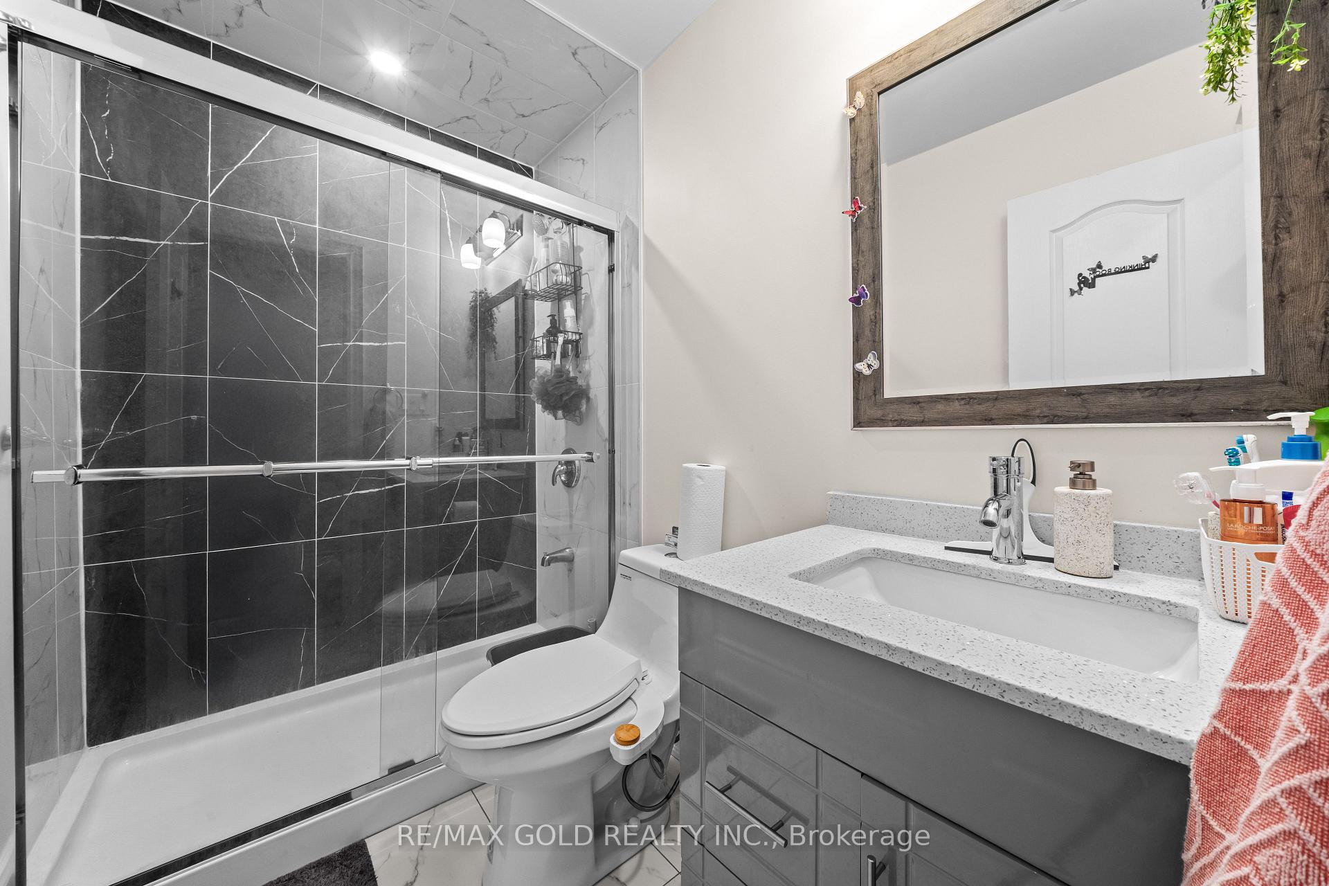 Photo 31 of 54 Gordon Randle Drive, Brampton, Toronto Gore Rural Estate — HOMEH