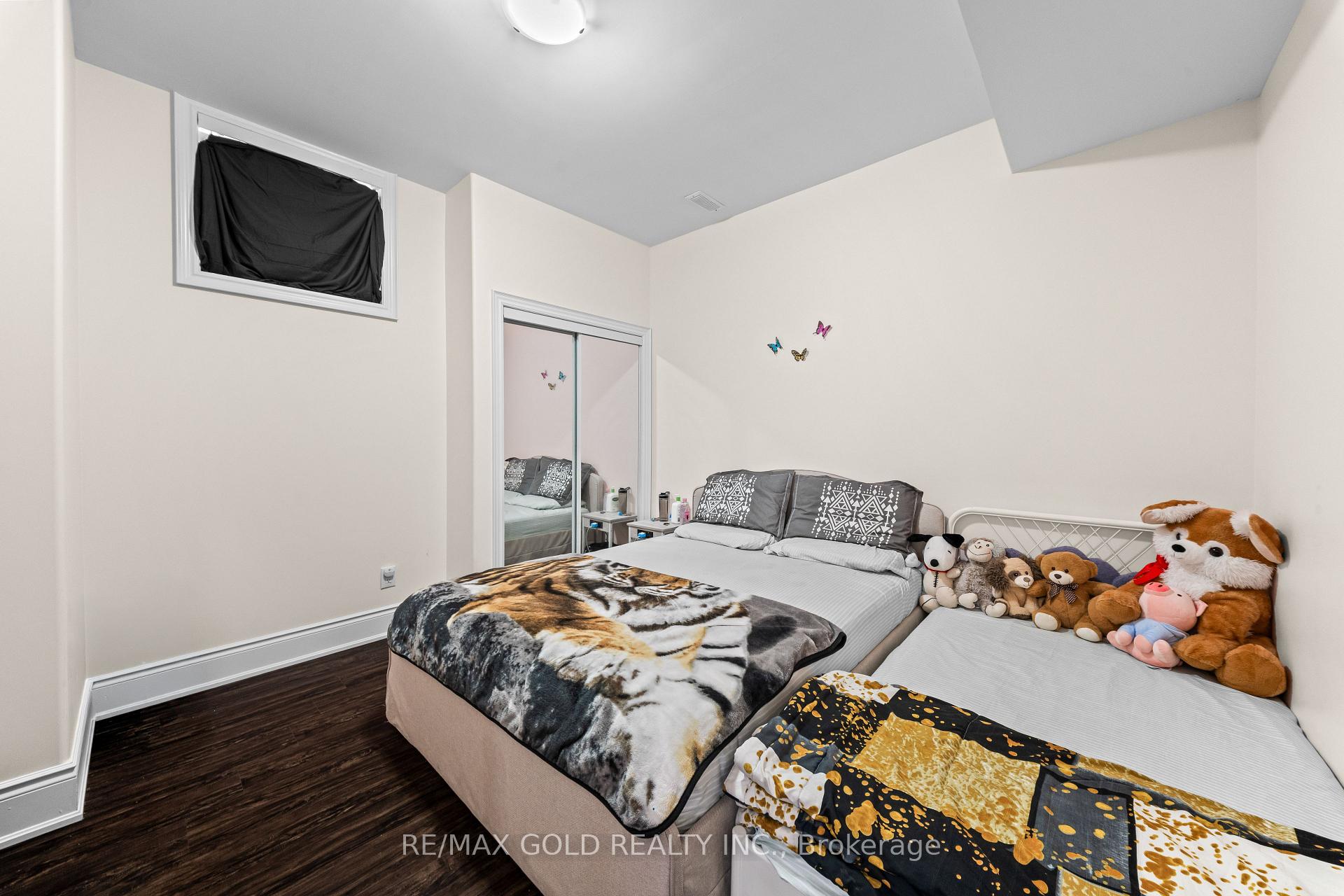 Photo 32 of 54 Gordon Randle Drive, Brampton, Toronto Gore Rural Estate — HOMEH