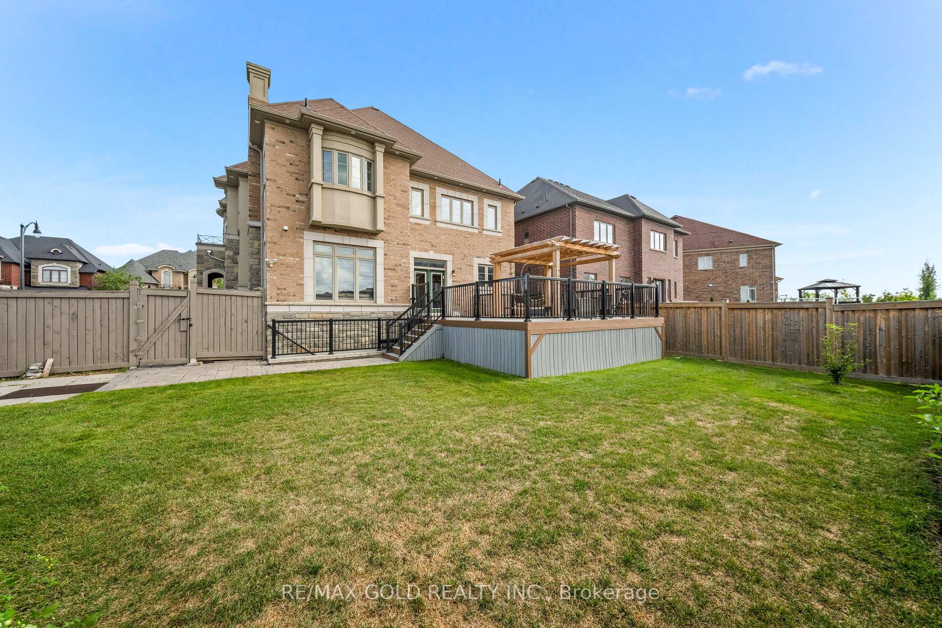 Photo 36 of 54 Gordon Randle Drive, Brampton, Toronto Gore Rural Estate — HOMEH