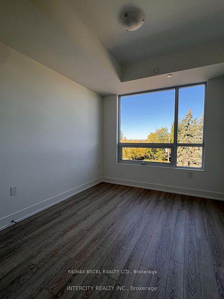 Photo 6 of Unit 426, 2075 King Road, King, King City — HOMEH